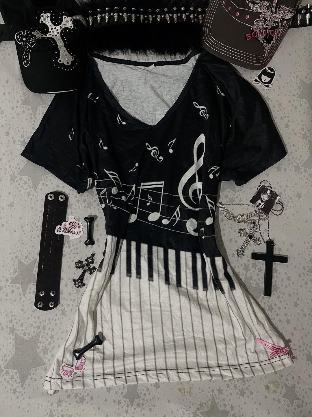 T-shirt gothique Y2K pour femm - Audio Music Notes avis et prix